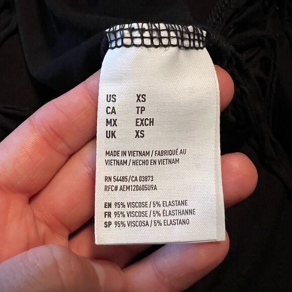 3 for $30! American eagle black soft and sexy tank - Picture 5 of 9